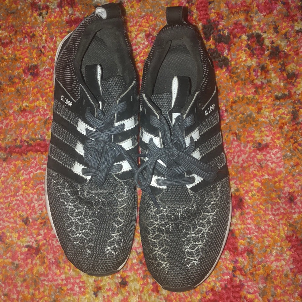 Adidas SL Loop Men’s size 11 silver black